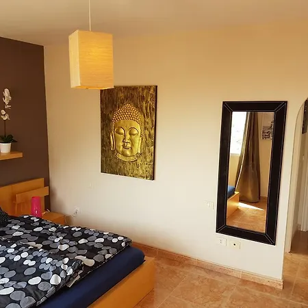 度假居 Roque Del Conde 3 *